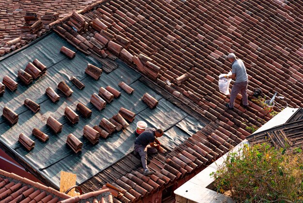 Como fazer um telhado colonial